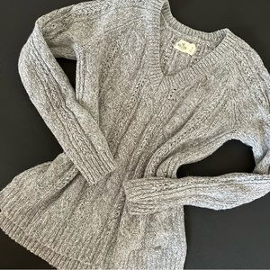Hollister Sweater Small GUC